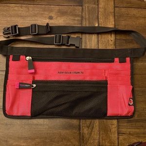 Utility Waist Pouch w Multiple Pockets